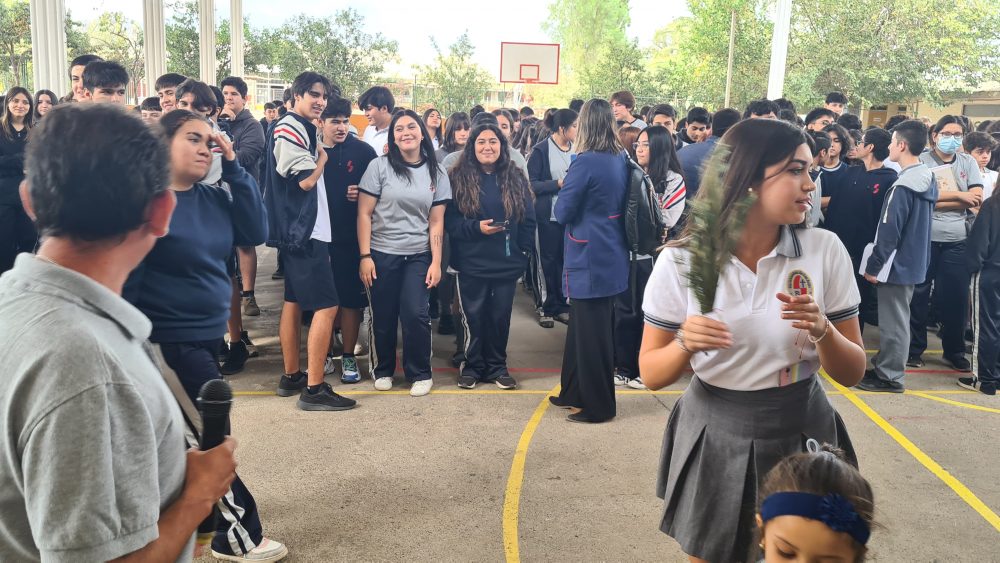 Inicio Semana Santa Colegio San Sebastián de los Andes