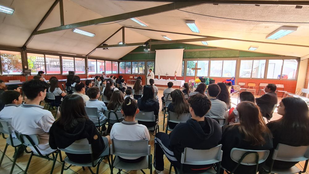 Celebración Pascua de Resurrección Colegio San Sebastián de Los Andes