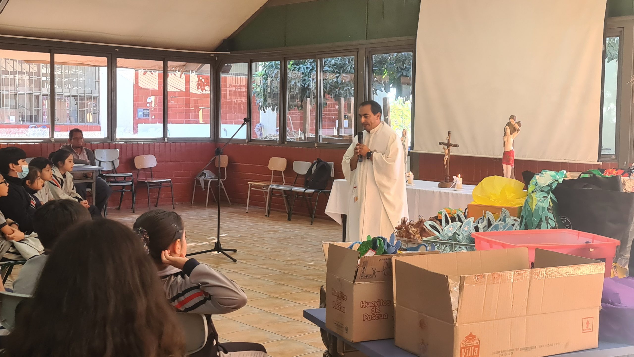 Feliz Pascua De Resurrección Colegio San Sebastián De Los Andes Feliz Pascua De Resurrección Colegio San Sebastián De Los Andes