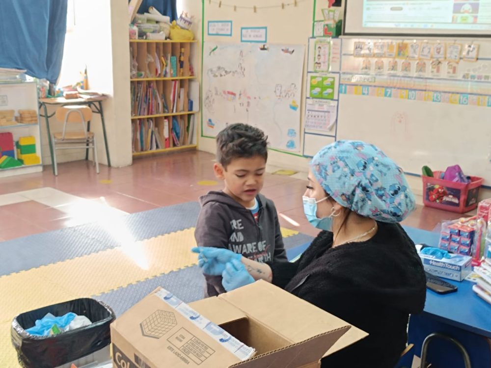 “Sembrando Sonrisas” para la Prevención de Caries Dental en Párvulos