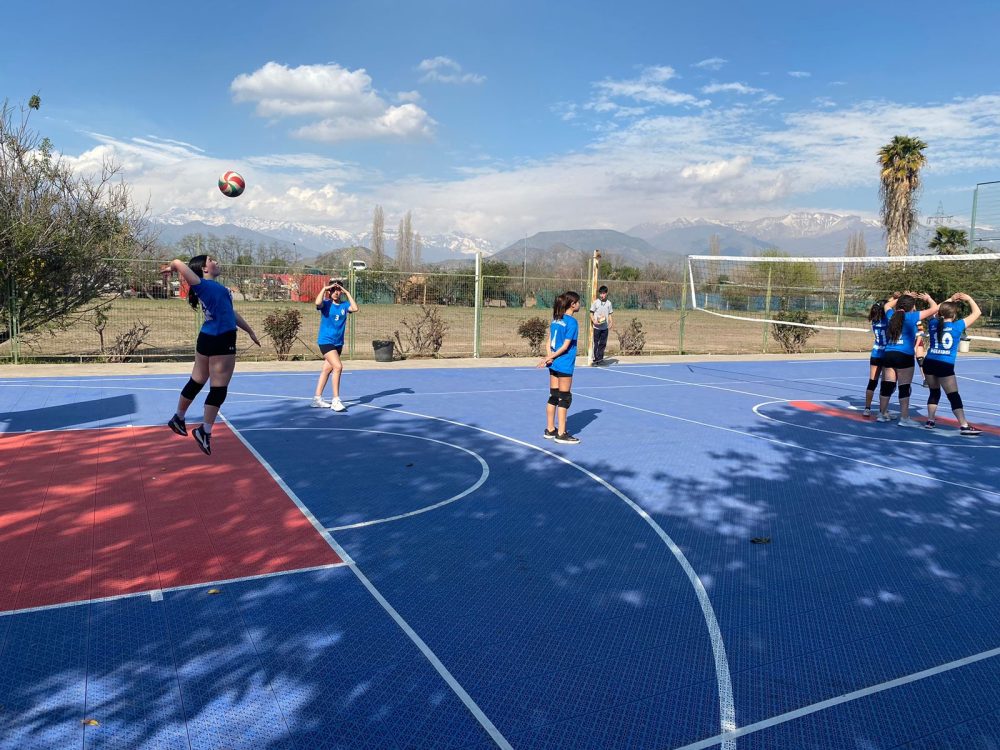 Encuentro Amistoso de Vóleibol