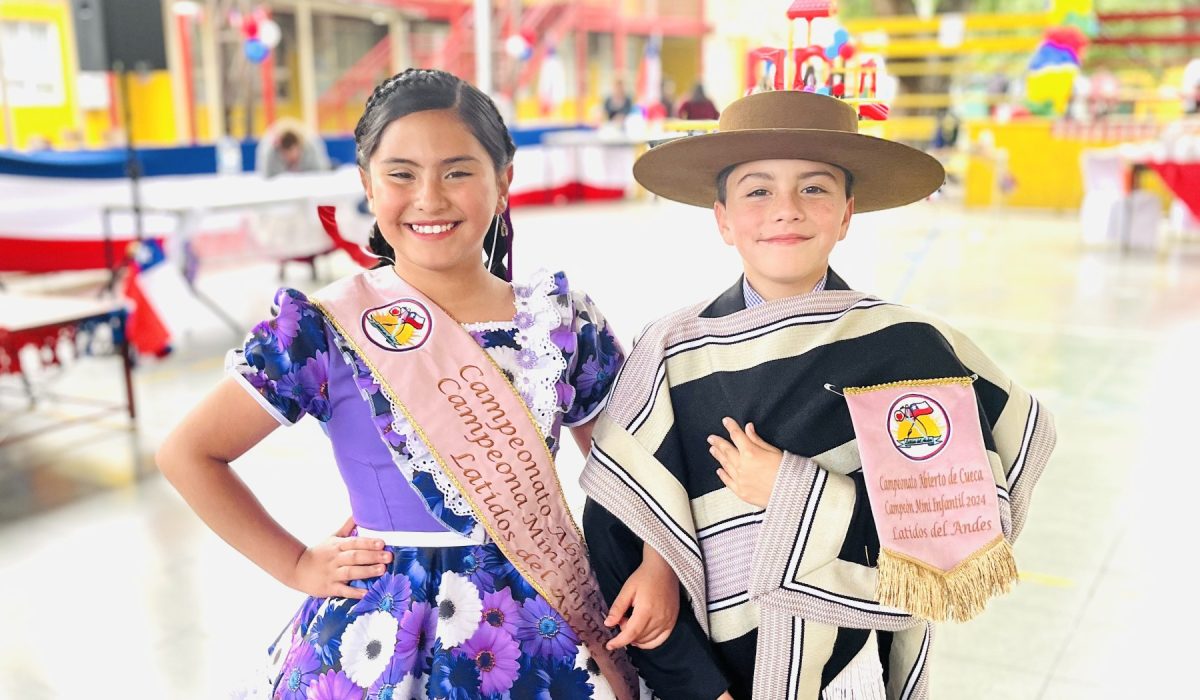 Florencia Astorga Pasten obtuvo el Primer Lugar en el Campeonato de Cueca “Latidos del Andes”