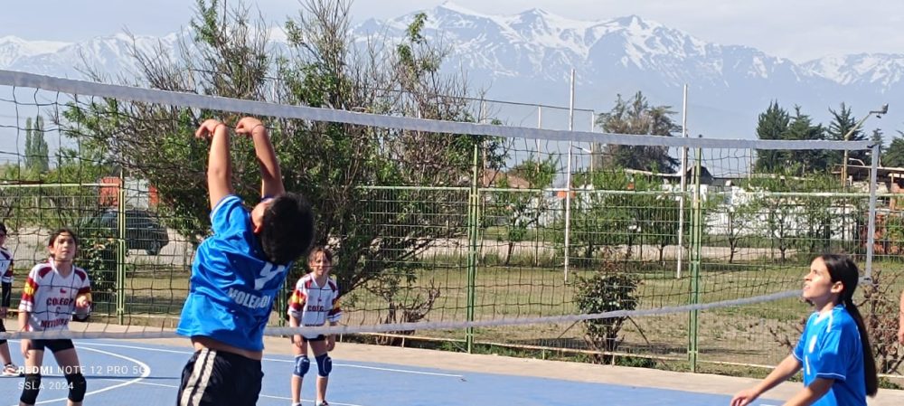 Amistoso Vóleibol vs Colegio Metodista Edén del Niño