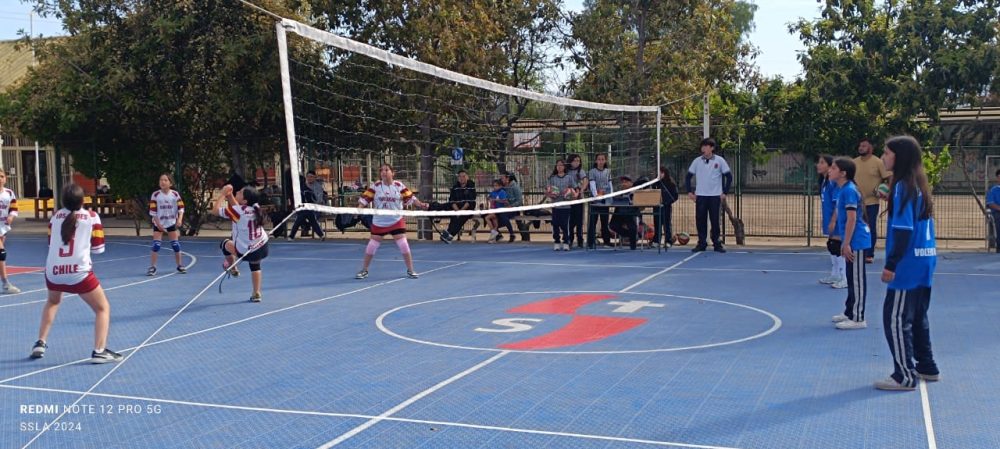 Amistoso Vóleibol vs Colegio Metodista Edén del Niño