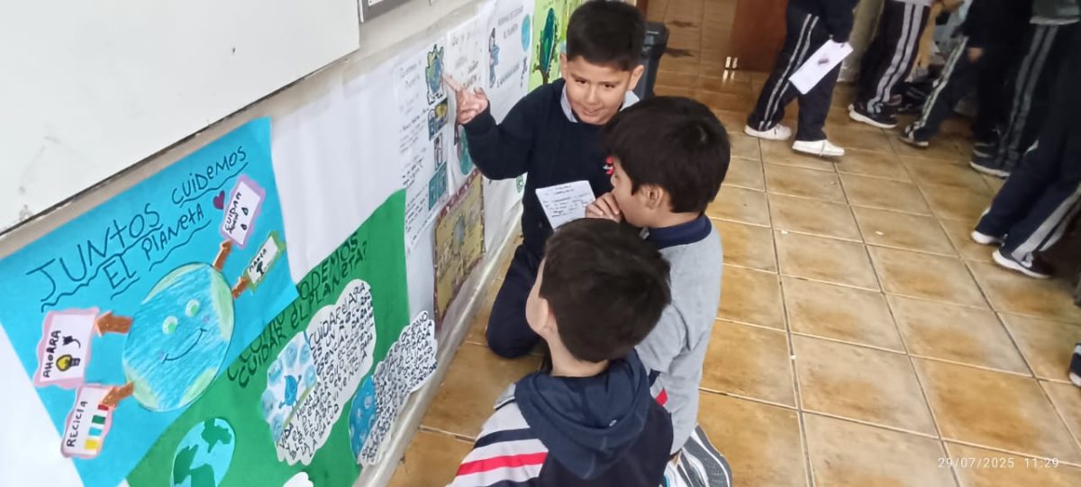 “Cuidemos Juntos el Planeta: Una Experiencia entre Ciclos”