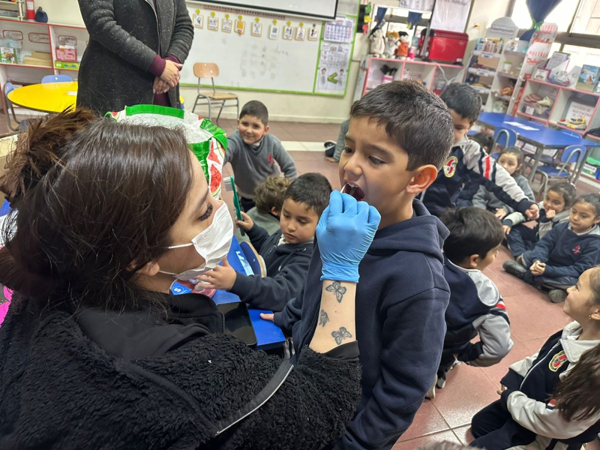 “Sembrando Sonrisas” en SSLA – campaña de fluoración