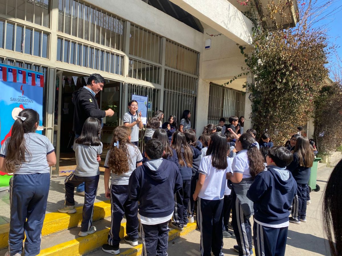 Estudiantes lideran campaña “En Voz Alta” para prevenir la violencia