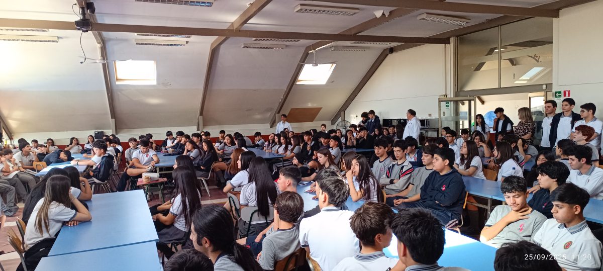 Carabineros orienta a estudiantes en prevención del consumo Sustancias Ilicitas