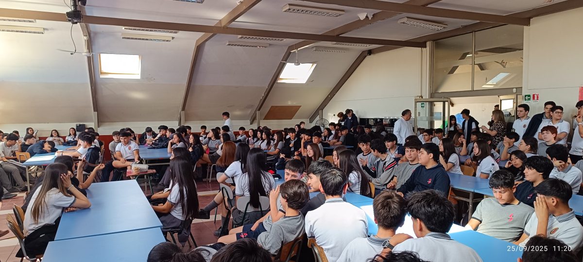 Carabineros orienta a estudiantes en prevención del consumo Sustancias Ilicitas