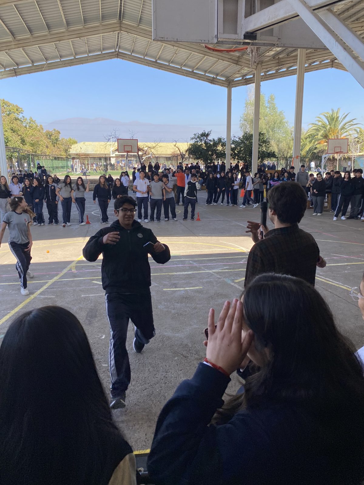 Estudiantes lideran campaña “En Voz Alta” para prevenir la violencia