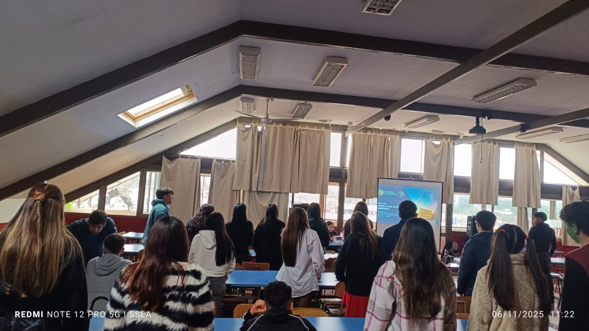 Charla sobre manejo del estrés y ansiedad para estudiantes de IV Medio