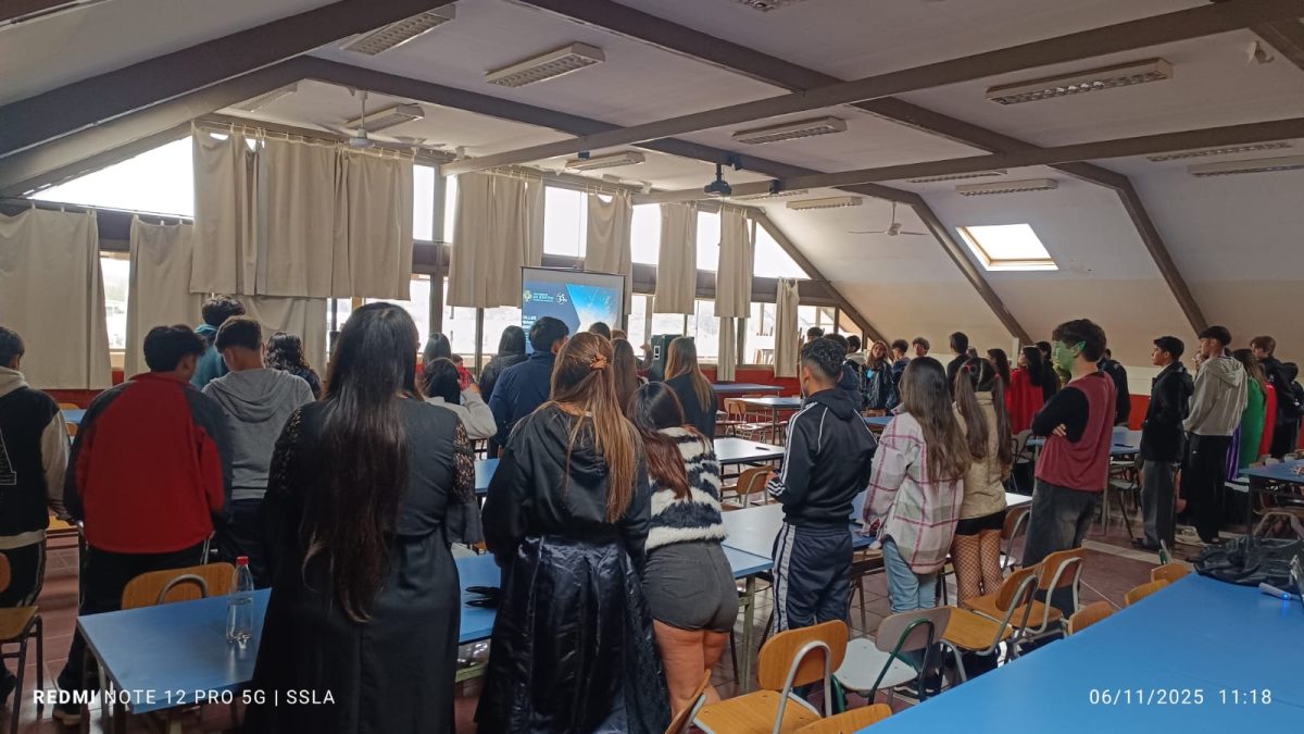 Charla sobre manejo del estrés y ansiedad para estudiantes de IV Medio