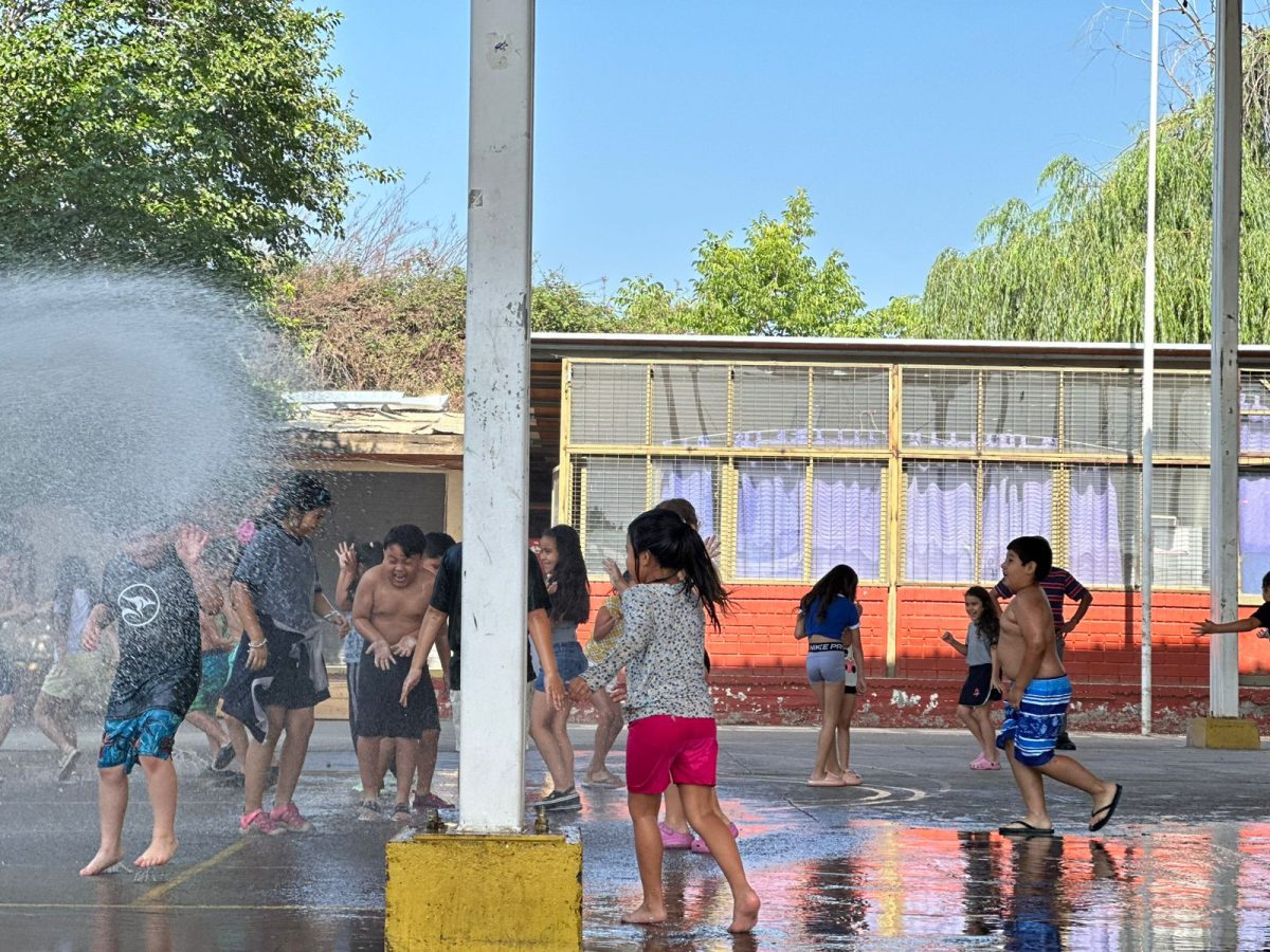 Bomberos visita nuestro colegio en una jornada llena de alegría y compromiso comunitario