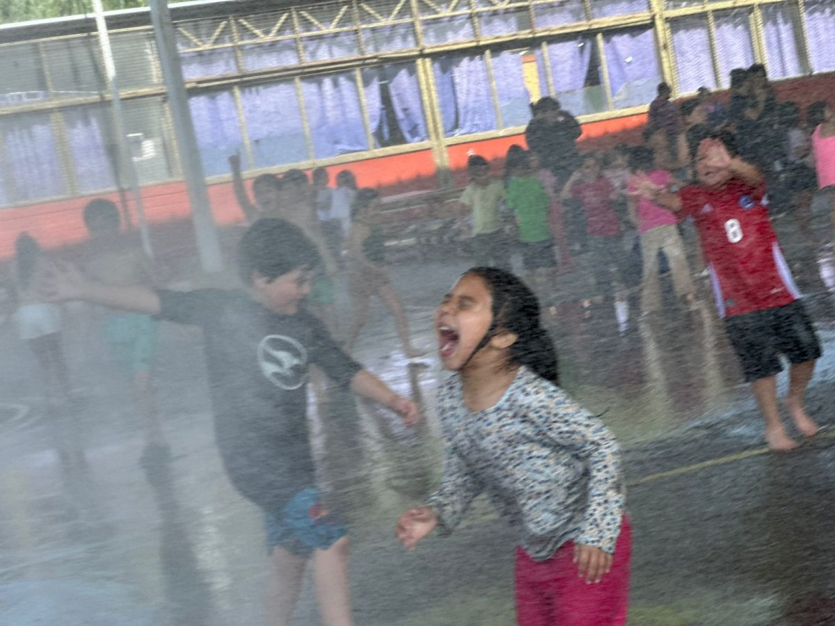 Bomberos visita nuestro colegio en una jornada llena de alegría y compromiso comunitario