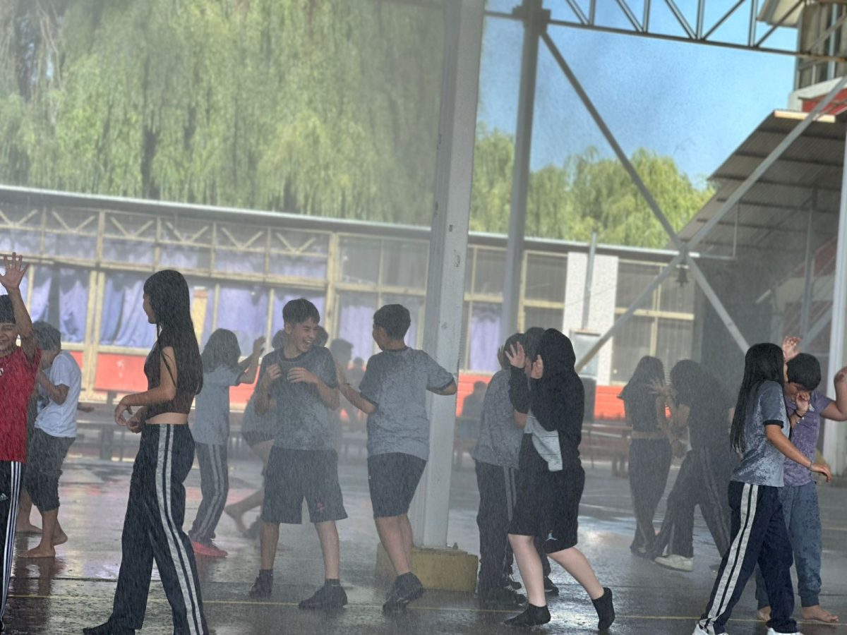 Bomberos visita nuestro colegio en una jornada llena de alegría y compromiso comunitario