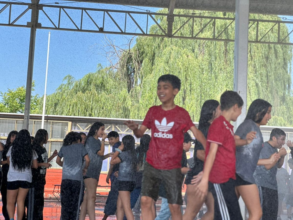 Bomberos visita nuestro colegio en una jornada llena de alegría y compromiso comunitario
