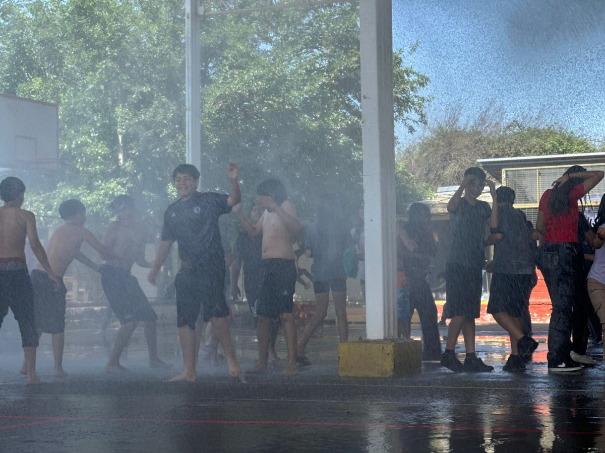 Bomberos visita nuestro colegio en una jornada llena de alegría y compromiso comunitario