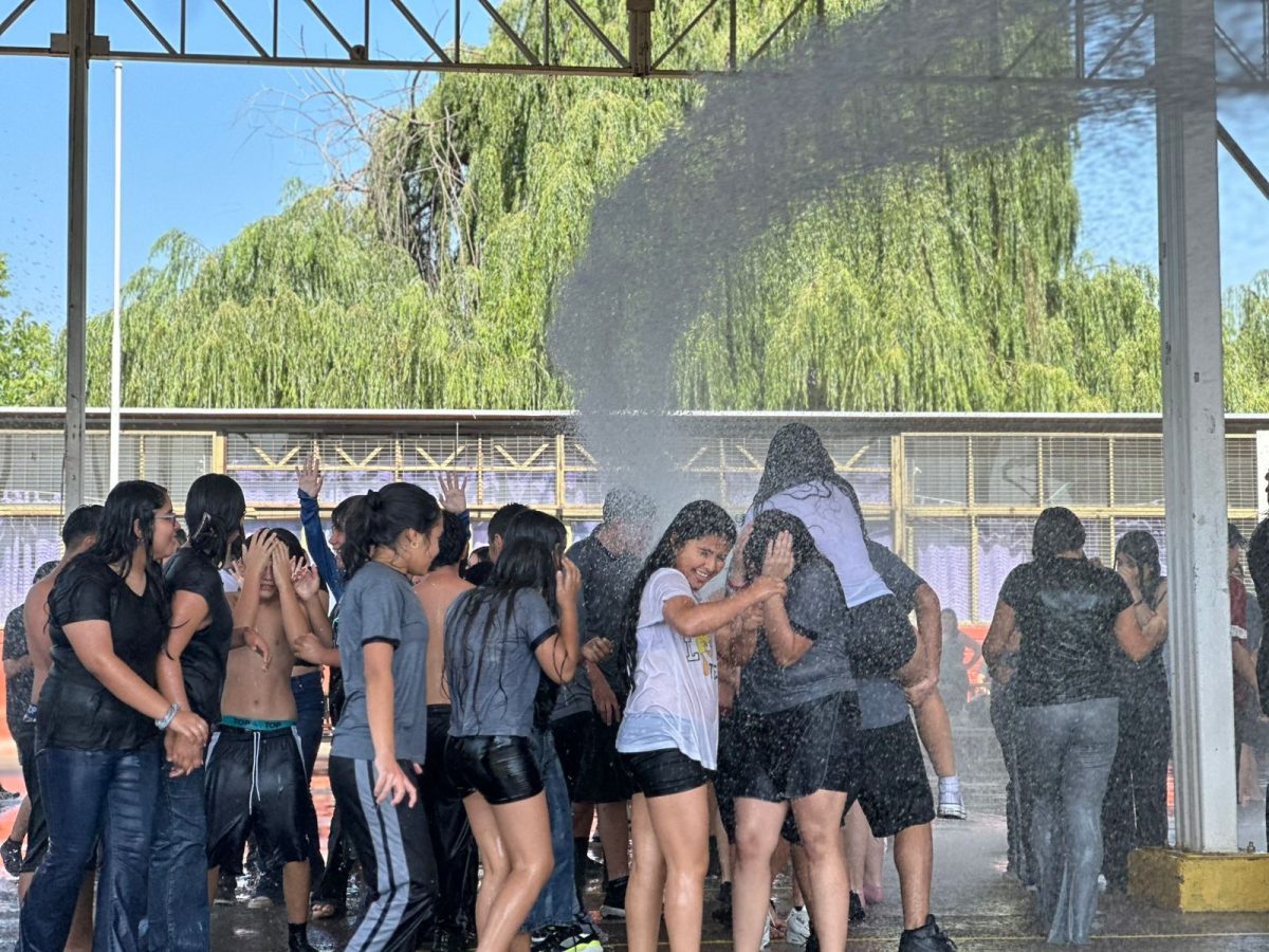 Bomberos visita nuestro colegio en una jornada llena de alegría y compromiso comunitario