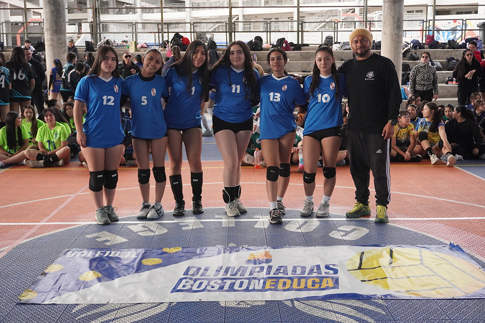 Nuestras estudiantes compitieron en el torneo de Vóleibol Intermedia Damas de las Olimpiadas BostonEduca